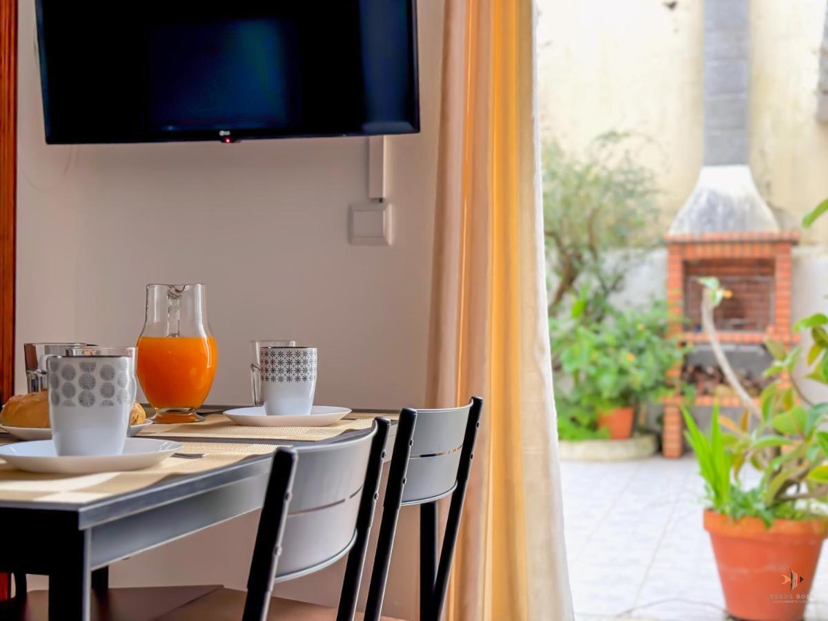 Patio Privado Com Churrasqueira By Ferias Em Figueira 피게이라다포즈 외부 사진